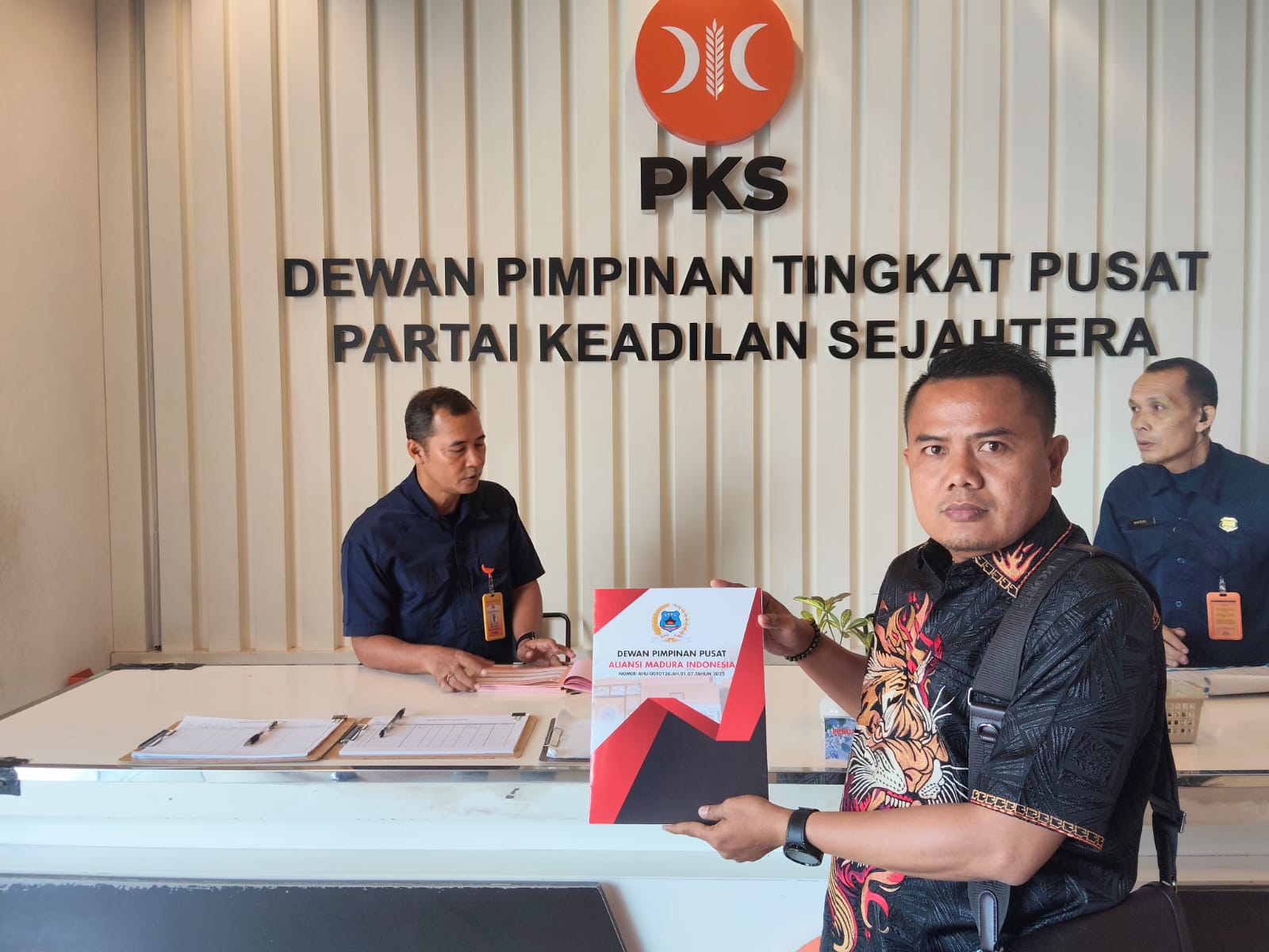 Datangi Kantor DPP PKS di Jakarta, AMI Desak Presiden PKS Evaluasi Abu Bakar Al Habsyi