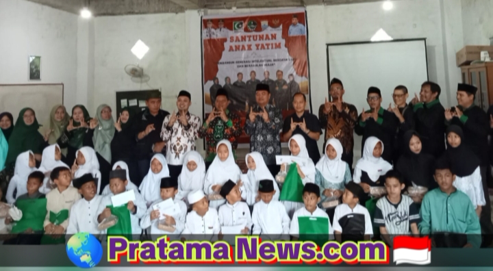 Santunan Anak Yatim 10 Muharram1448 H MD KAHMI dan KORHATI Kota Palembang